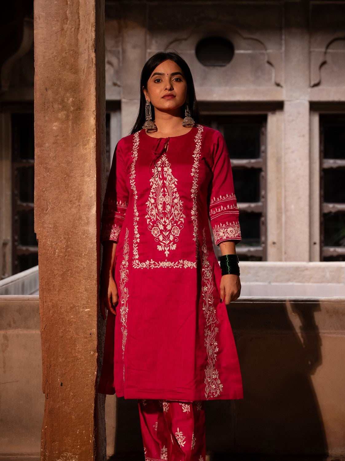 Niraa Kurta Set