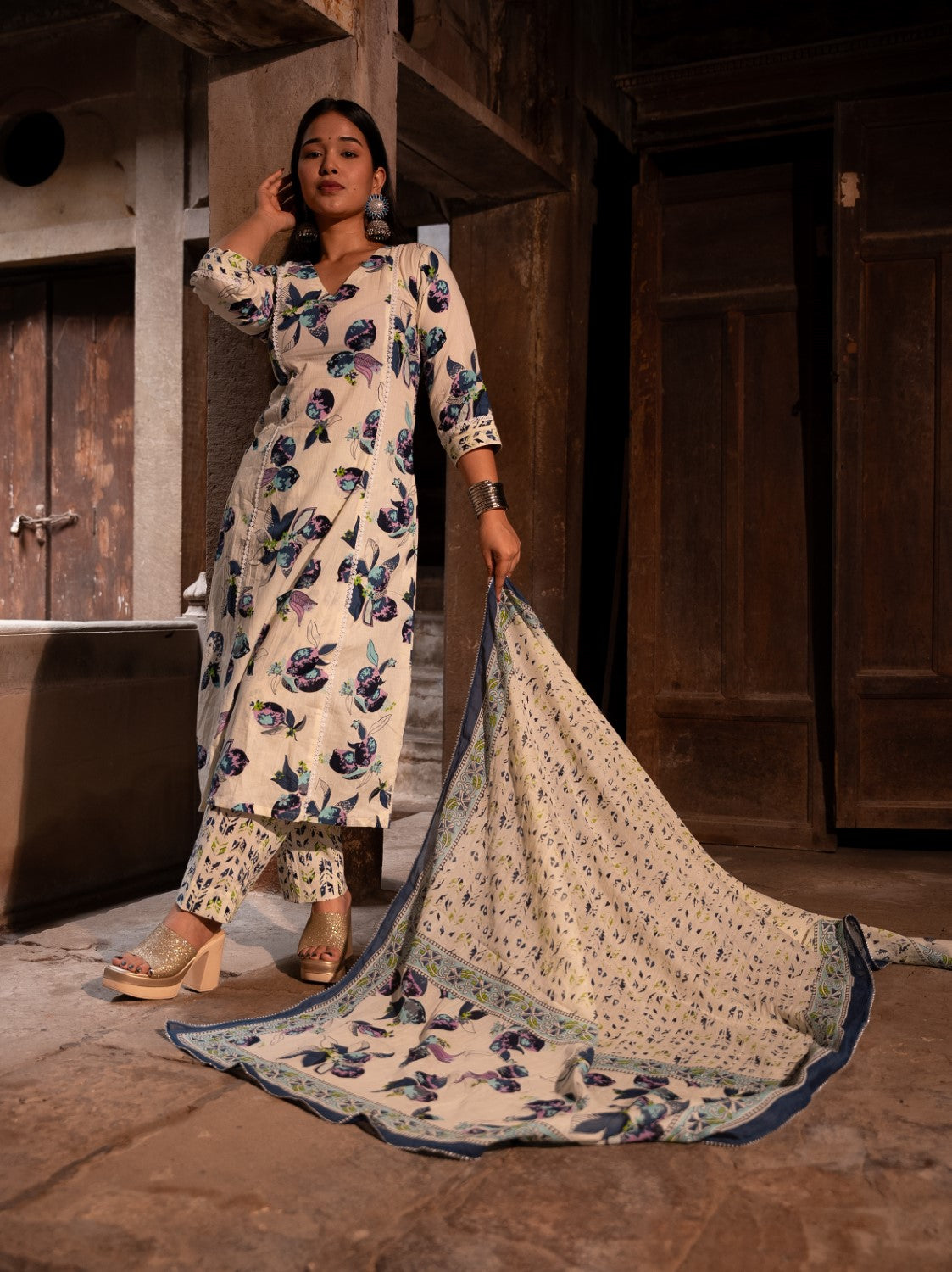 Fulwari Kurta Set