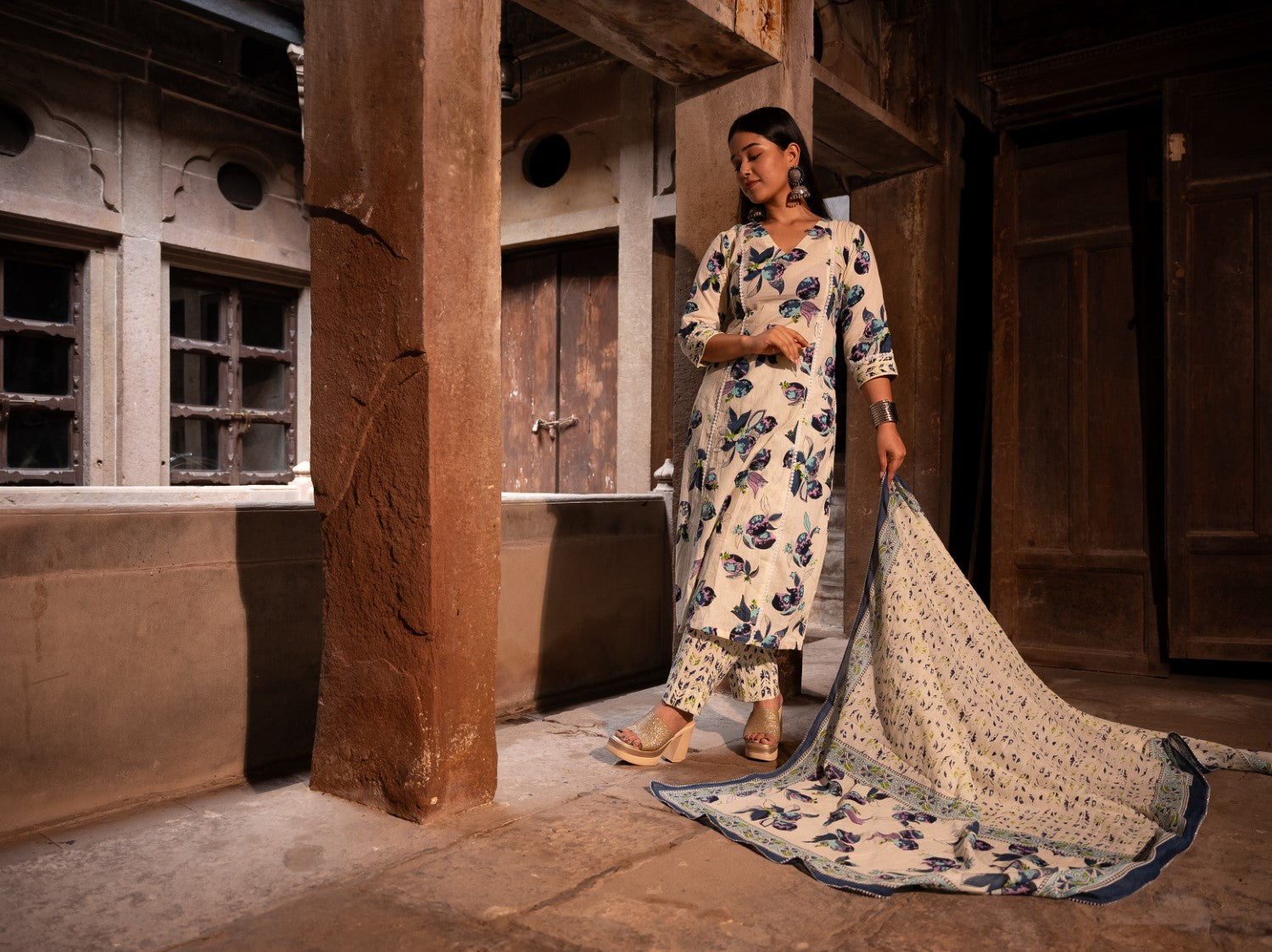 Fulwari Kurta Set