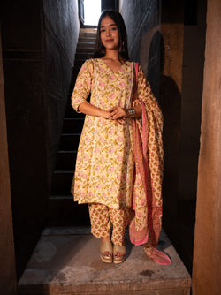 Image of Deepti Kurta Set