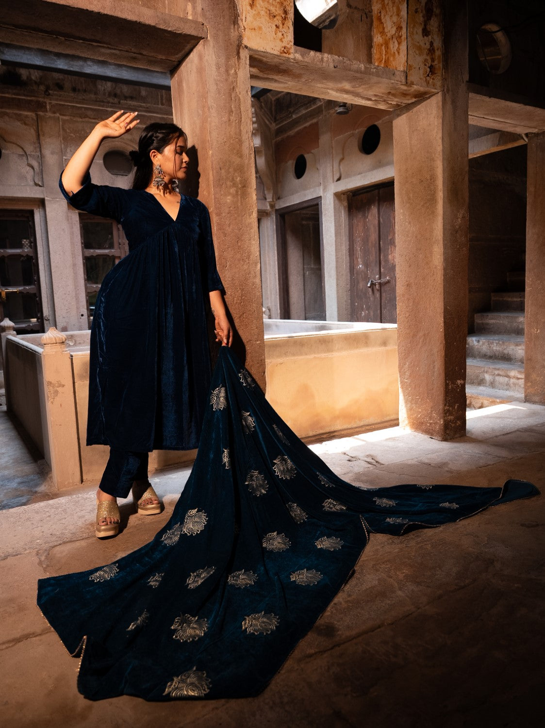 Image of Iraah Velvet Set