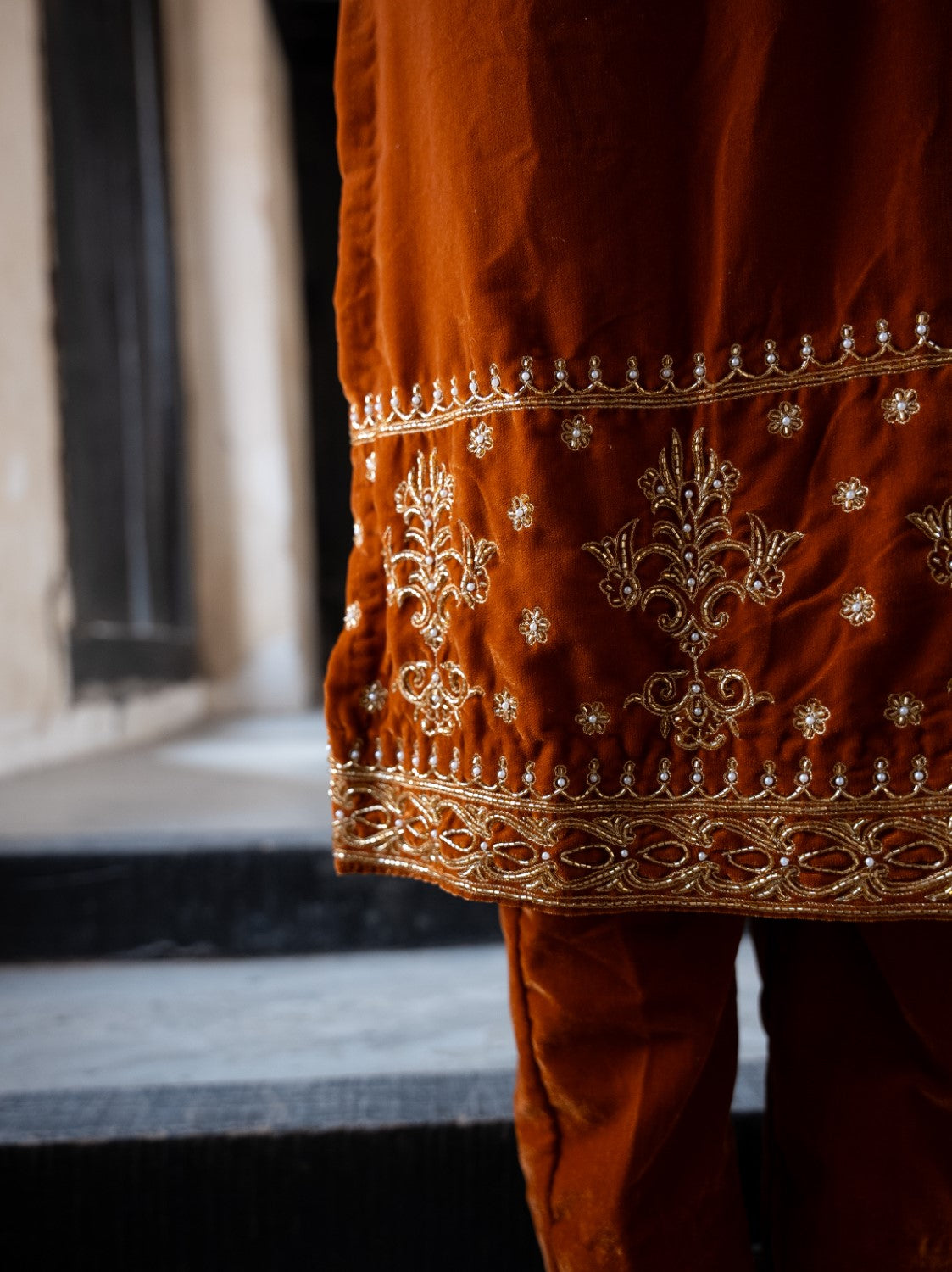 Zoya Velvet Kurta Set