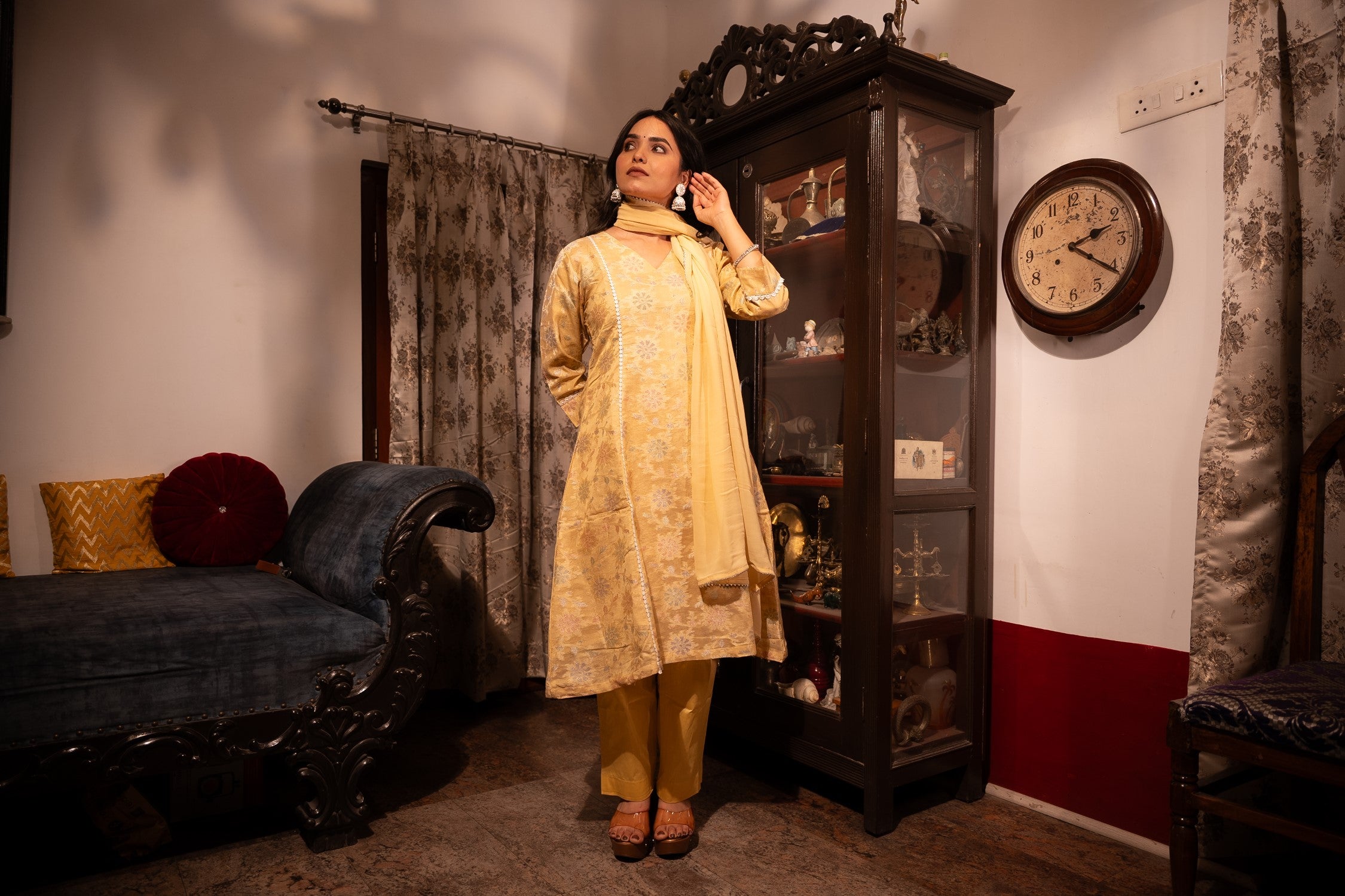 Saanvi Chanderi Kurta